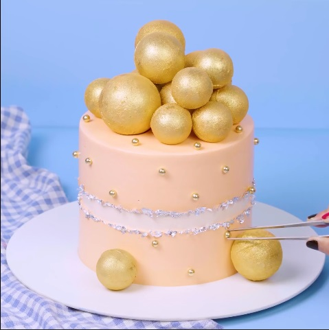  The Peach Perfect  - DIY Cake