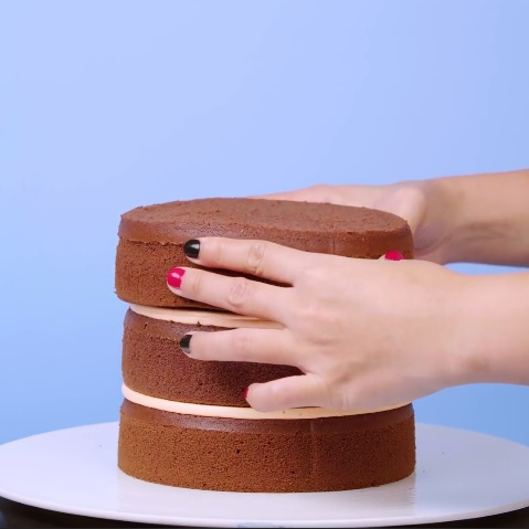  The Peach Perfect  - DIY Cake