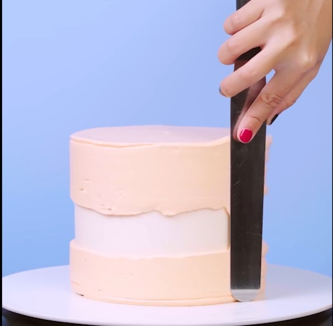  The Peach Perfect  - DIY Cake