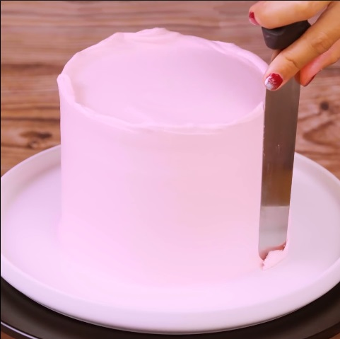  The Checkerboard Surprise - DIY Cake