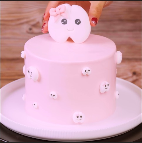  The Checkerboard Surprise - DIY Cake