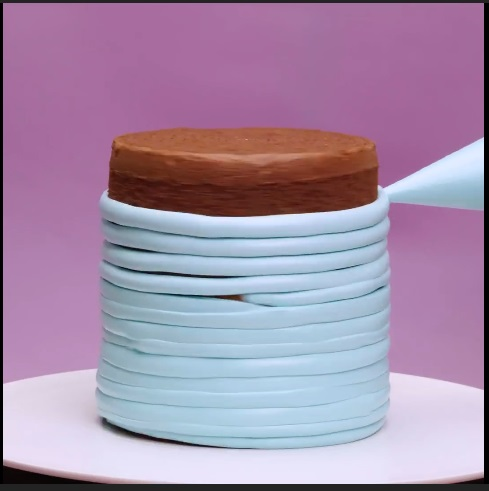 The Blue Marine Experience - DIY Cake