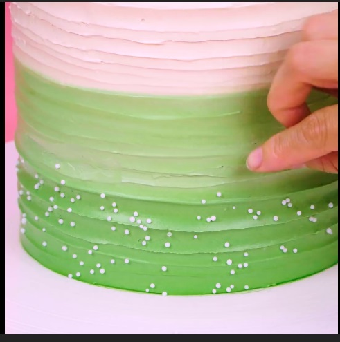 The Green Galaxy - DIY Cake