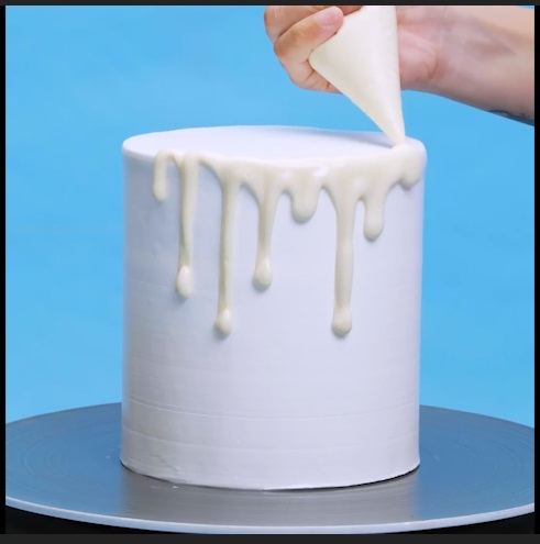 The Icy White Sugar Sail - DIY Cake